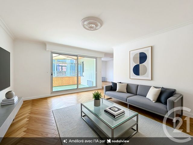 Appartement T3 à vendre - 4 pièces - 95.04 m2 - CHALLANS - 85 - PAYS-DE-LOIRE - Century 21 L'Océane