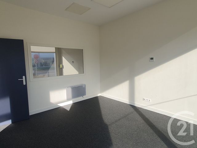 commerce à louer - 116.0 m2 - CHALLANS - 85 - PAYS-DE-LOIRE - Century 21 L'Océane