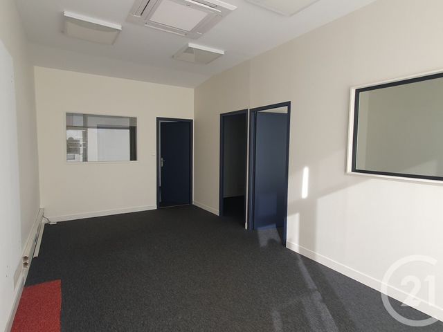 commerce à louer - 116.0 m2 - CHALLANS - 85 - PAYS-DE-LOIRE - Century 21 L'Océane
