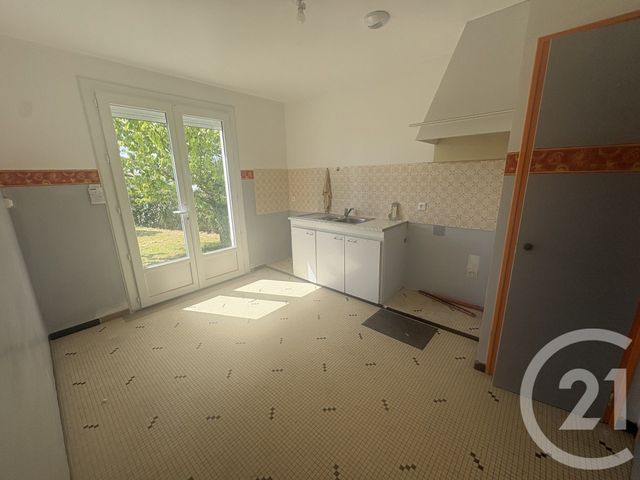 maison à louer - 3 pièces - 72.13 m2 - CHALLANS - 85 - PAYS-DE-LOIRE - Century 21 L'Océane