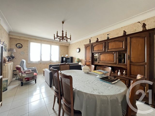 maison à vendre - 5 pièces - 85.0 m2 - CHALLANS - 85 - PAYS-DE-LOIRE - Century 21 L'Océane