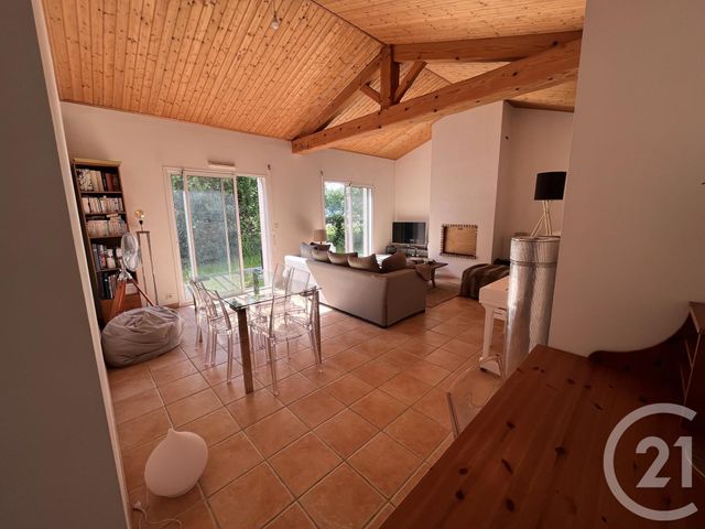 maison à louer - 5 pièces - 113.48 m2 - CHALLANS - 85 - PAYS-DE-LOIRE - Century 21 L'Océane