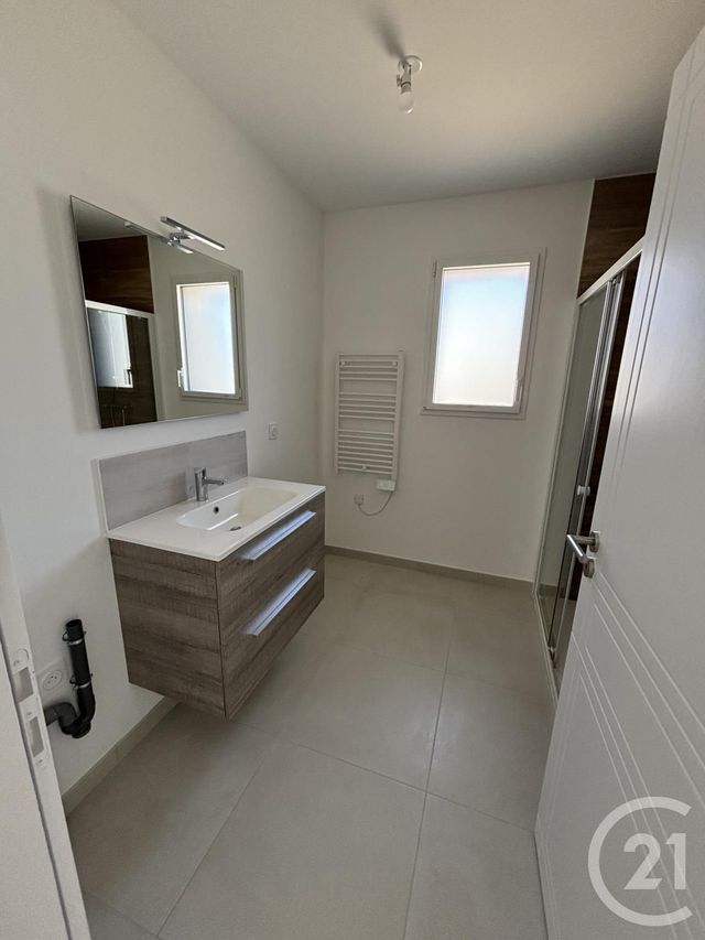 maison à louer - 4 pièces - 76.44 m2 - LA GARNACHE - 85 - PAYS-DE-LOIRE - Century 21 L'Océane