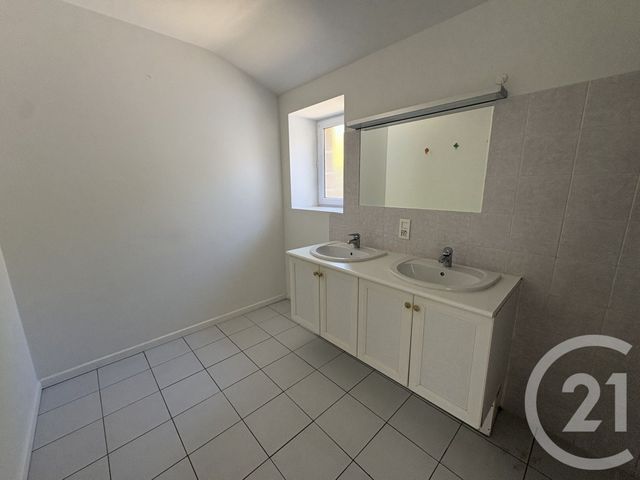 maison à louer - 4 pièces - 109.97 m2 - SALLERTAINE - 85 - PAYS-DE-LOIRE - Century 21 L'Océane