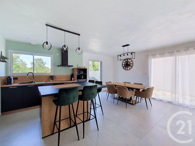maison à vendre - 3 pièces - 84.0 m2 - BEAUVOIR SUR MER - 85 - PAYS-DE-LOIRE - Century 21 L'Océane