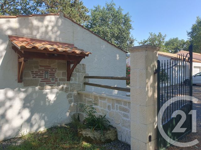 maison à vendre - 6 pièces - 143.0 m2 - CHATEAUNEUF - 85 - PAYS-DE-LOIRE - Century 21 L'Océane