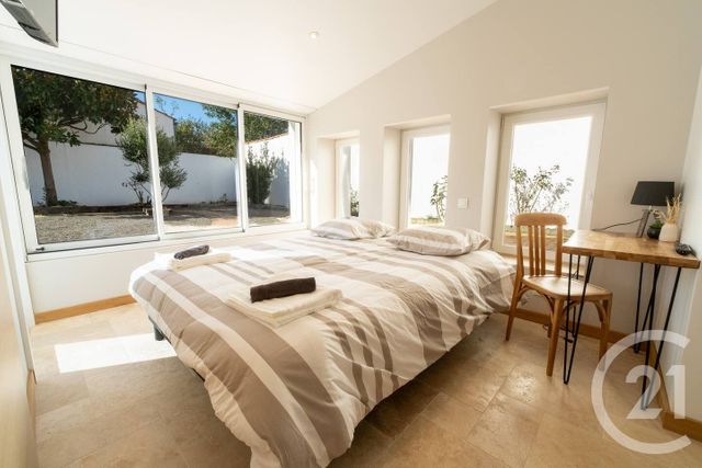 maison à louer - 6 pièces - 165.74 m2 - CHALLANS - 85 - PAYS-DE-LOIRE - Century 21 L'Océane