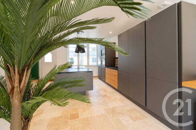 maison à louer - 6 pièces - 165.74 m2 - CHALLANS - 85 - PAYS-DE-LOIRE - Century 21 L'Océane