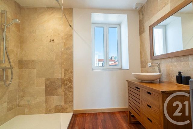 maison à louer - 6 pièces - 165.74 m2 - CHALLANS - 85 - PAYS-DE-LOIRE - Century 21 L'Océane