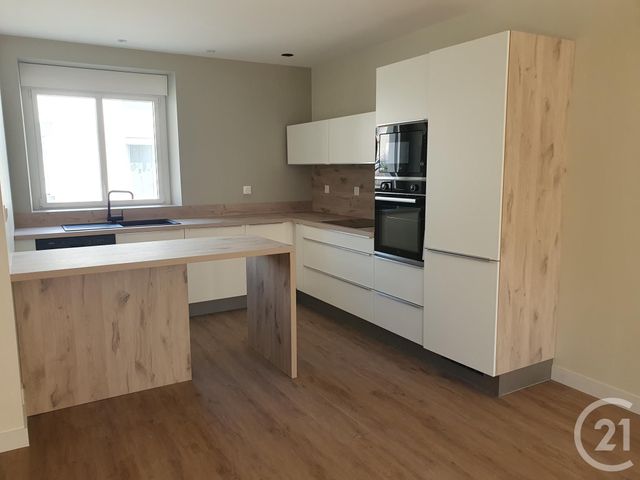 maison à louer - 6 pièces - 141.37 m2 - LA GARNACHE - 85 - PAYS-DE-LOIRE - Century 21 L'Océane