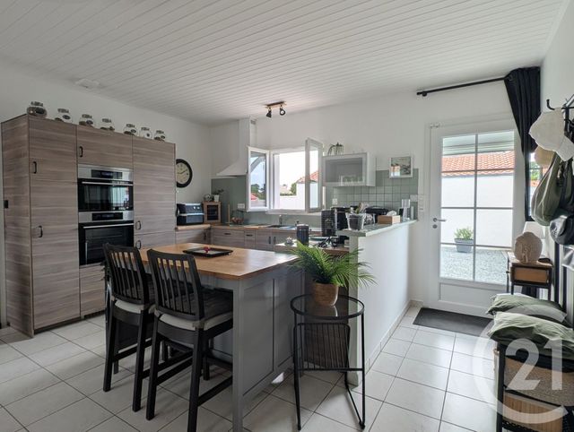 maison à vendre - 4 pièces - 85.89 m2 - CHALLANS - 85 - PAYS-DE-LOIRE - Century 21 L'Océane