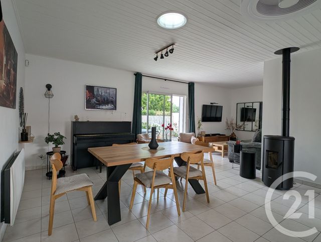 maison à vendre - 4 pièces - 85.89 m2 - CHALLANS - 85 - PAYS-DE-LOIRE - Century 21 L'Océane