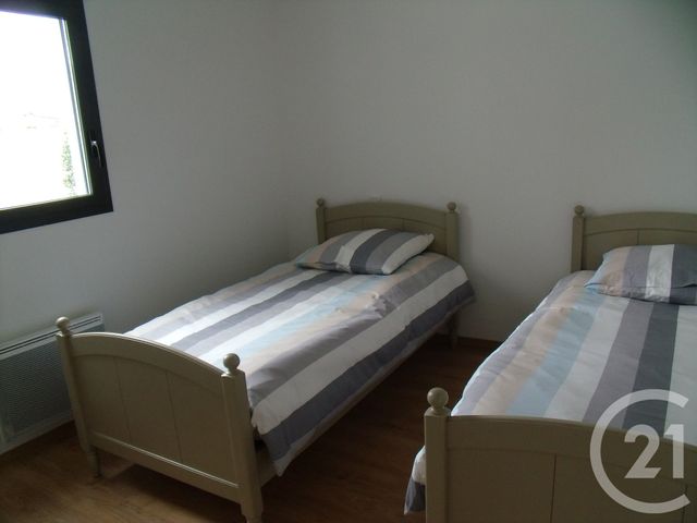 Appartement F3 à vendre - 3 pièces - 68.98 m2 - CHALLANS - 85 - PAYS-DE-LOIRE - Century 21 L'Océane