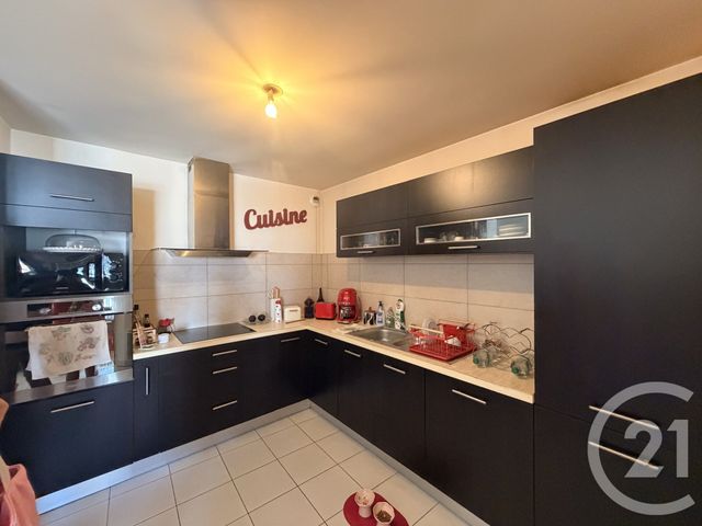 Appartement F3 à vendre - 3 pièces - 69.08 m2 - CHALLANS - 85 - PAYS-DE-LOIRE - Century 21 L'Océane