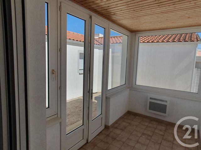 maison à louer - 2 pièces - 49.75 m2 - CHALLANS - 85 - PAYS-DE-LOIRE - Century 21 L'Océane