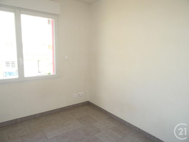 Appartement F2 à louer - 2 pièces - 60.55 m2 - CHALLANS - 85 - PAYS-DE-LOIRE - Century 21 L'Océane