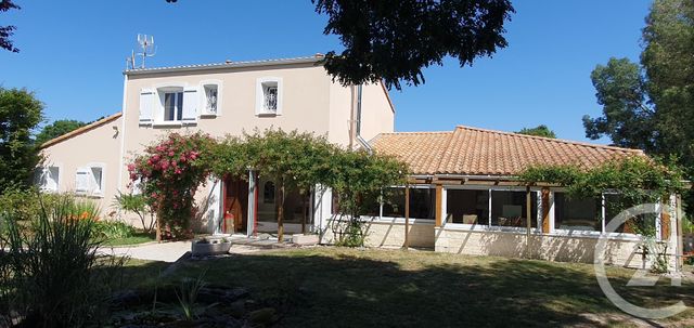 maison à vendre - 6 pièces - 208.59 m2 - CHATEAUNEUF - 85 - PAYS-DE-LOIRE - Century 21 L'Océane