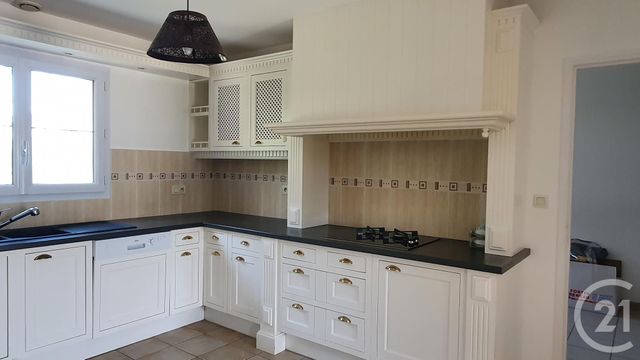 maison à vendre - 6 pièces - 208.59 m2 - CHATEAUNEUF - 85 - PAYS-DE-LOIRE - Century 21 L'Océane