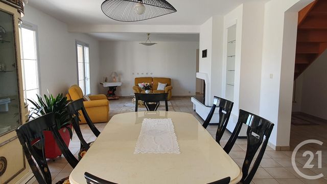 maison à vendre - 6 pièces - 208.59 m2 - CHATEAUNEUF - 85 - PAYS-DE-LOIRE - Century 21 L'Océane