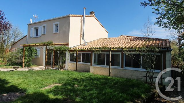 maison à vendre - 6 pièces - 208.59 m2 - CHATEAUNEUF - 85 - PAYS-DE-LOIRE - Century 21 L'Océane