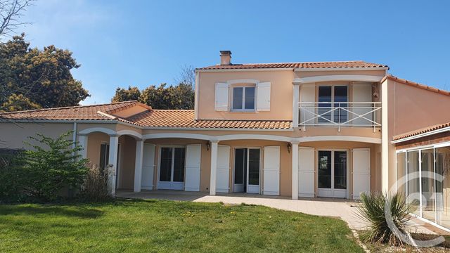maison à vendre - 6 pièces - 208.59 m2 - CHATEAUNEUF - 85 - PAYS-DE-LOIRE - Century 21 L'Océane