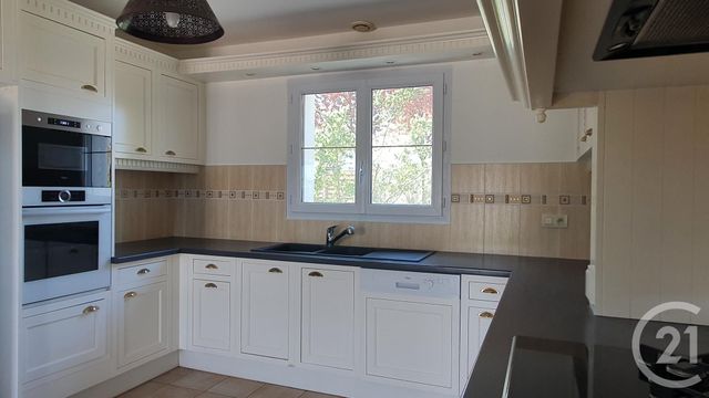 maison à vendre - 6 pièces - 208.59 m2 - CHATEAUNEUF - 85 - PAYS-DE-LOIRE - Century 21 L'Océane