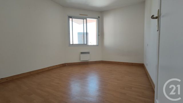 Appartement F2 à vendre - 2 pièces - 48.67 m2 - CHALLANS - 85 - PAYS-DE-LOIRE - Century 21 L'Océane