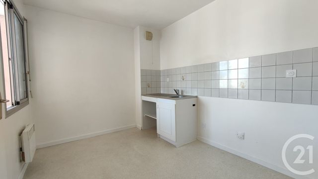 Appartement F2 à vendre - 2 pièces - 48.67 m2 - CHALLANS - 85 - PAYS-DE-LOIRE - Century 21 L'Océane