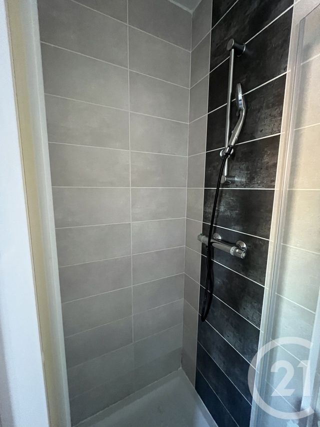 Appartement F2 à louer - 2 pièces - 47.1 m2 - CHALLANS - 85 - PAYS-DE-LOIRE - Century 21 L'Océane