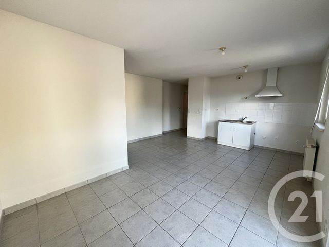 Appartement F2 à louer - 2 pièces - 47.1 m2 - CHALLANS - 85 - PAYS-DE-LOIRE - Century 21 L'Océane