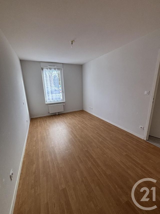 Appartement F2 à louer - 2 pièces - 47.1 m2 - CHALLANS - 85 - PAYS-DE-LOIRE - Century 21 L'Océane