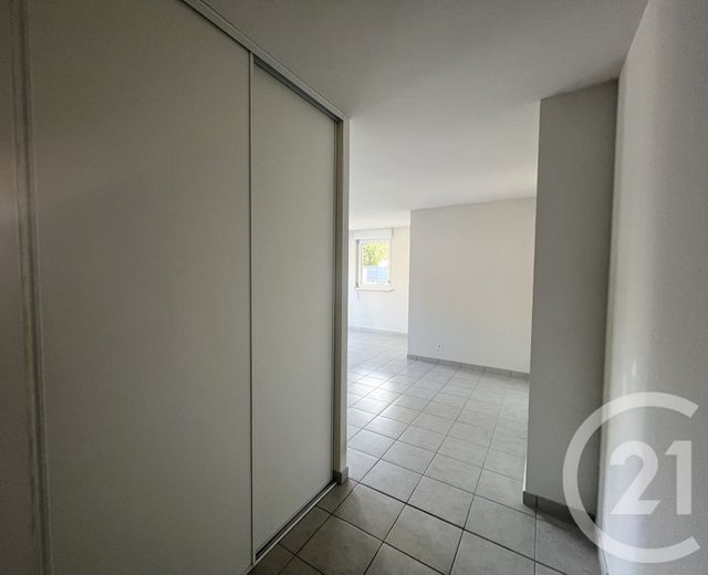 Appartement F2 à louer - 2 pièces - 47.1 m2 - CHALLANS - 85 - PAYS-DE-LOIRE - Century 21 L'Océane