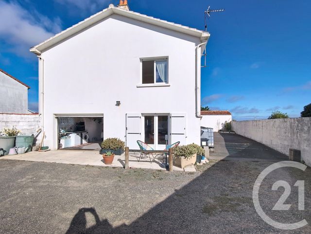 maison à vendre - 5 pièces - 119.0 m2 - BEAUVOIR SUR MER - 85 - PAYS-DE-LOIRE - Century 21 L'Océane
