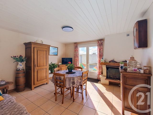maison à vendre - 5 pièces - 119.0 m2 - BEAUVOIR SUR MER - 85 - PAYS-DE-LOIRE - Century 21 L'Océane