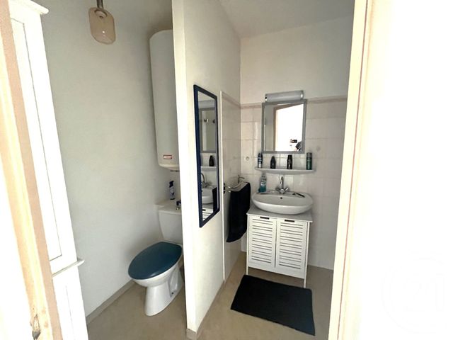 Appartement F2 à louer - 2 pièces - 36.1 m2 - CHALLANS - 85 - PAYS-DE-LOIRE - Century 21 L'Océane