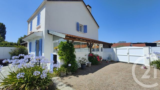 maison à vendre - 6 pièces - 97.0 m2 - CHALLANS - 85 - PAYS-DE-LOIRE - Century 21 L'Océane