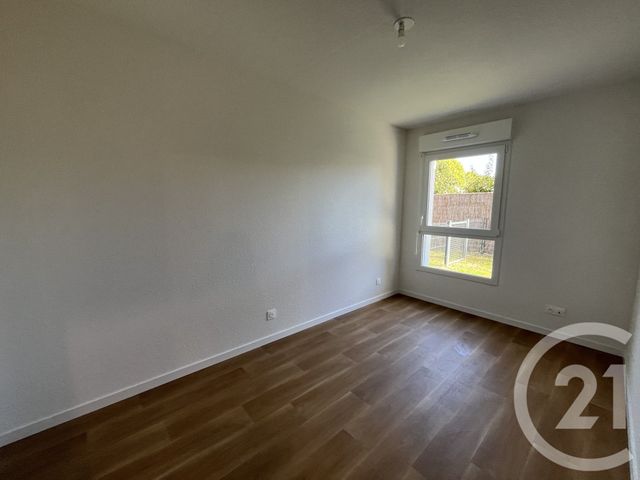 Appartement T4 à louer - 4 pièces - 78.15 m2 - CHALLANS - 85 - PAYS-DE-LOIRE - Century 21 L'Océane