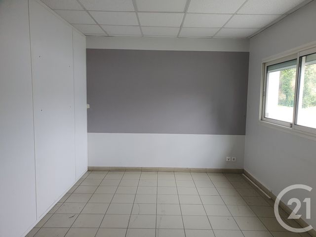 commerce à louer - 392.0 m2 - LA GARNACHE - 85 - PAYS-DE-LOIRE - Century 21 L'Océane