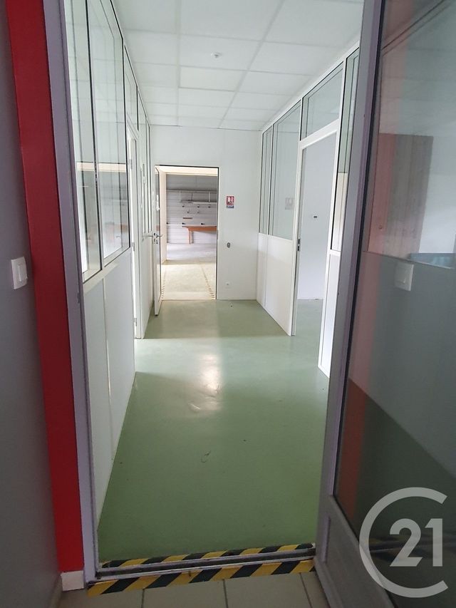 commerce à louer - 392.0 m2 - LA GARNACHE - 85 - PAYS-DE-LOIRE - Century 21 L'Océane