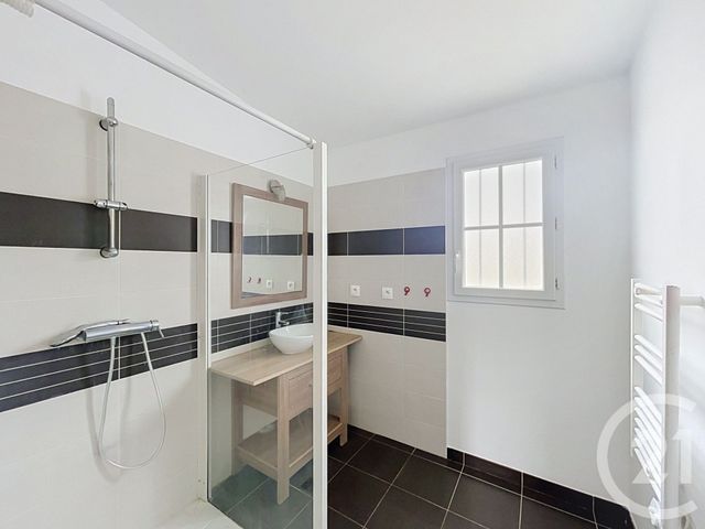 maison à vendre - 4 pièces - 80.8 m2 - CHALLANS - 85 - PAYS-DE-LOIRE - Century 21 L'Océane