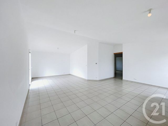 maison à vendre - 4 pièces - 80.8 m2 - CHALLANS - 85 - PAYS-DE-LOIRE - Century 21 L'Océane