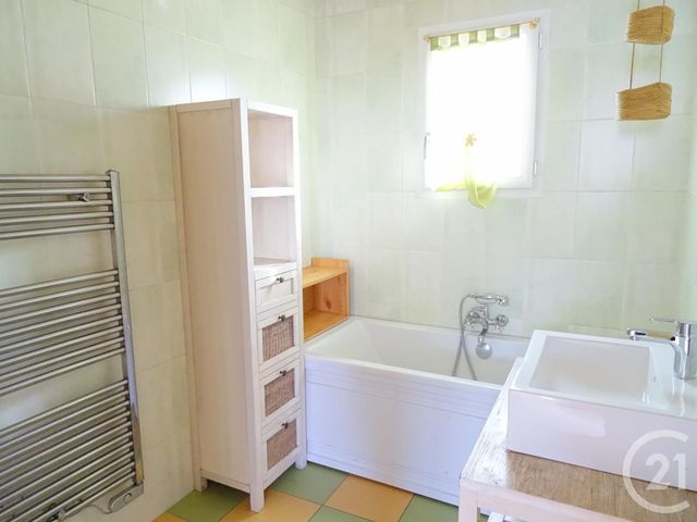 maison à louer - 3 pièces - 71.92 m2 - APREMONT - 85 - PAYS-DE-LOIRE - Century 21 L'Océane