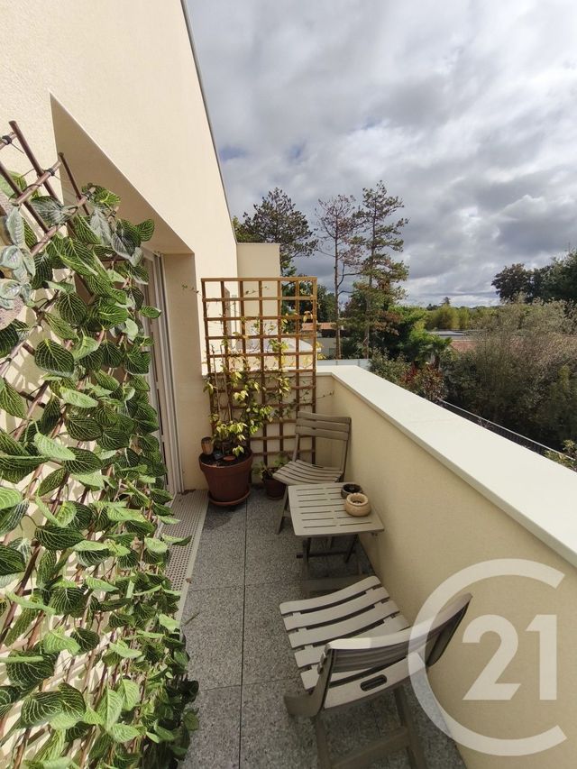Appartement F2 à louer - 2 pièces - 41.49 m2 - CHALLANS - 85 - PAYS-DE-LOIRE - Century 21 L'Océane
