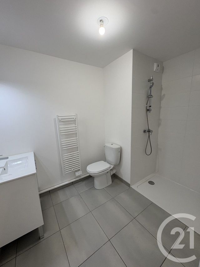 Appartement F2 à louer - 2 pièces - 41.49 m2 - CHALLANS - 85 - PAYS-DE-LOIRE - Century 21 L'Océane