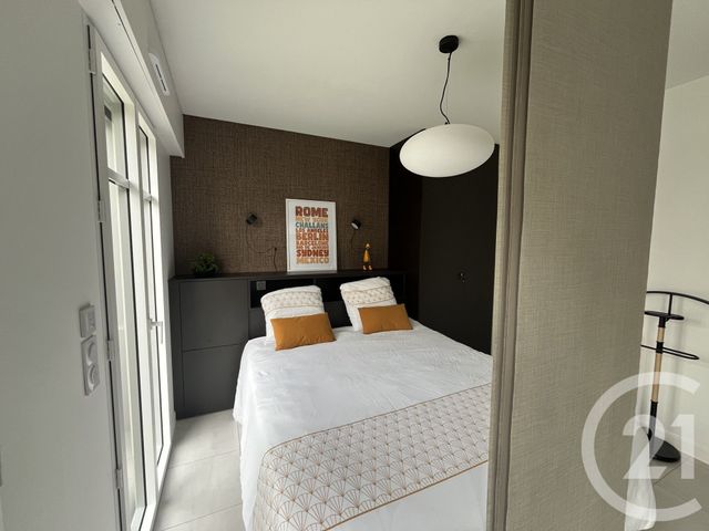 Appartement Studio à louer - 1 pièce - 34.99 m2 - CHALLANS - 85 - PAYS-DE-LOIRE - Century 21 L'Océane