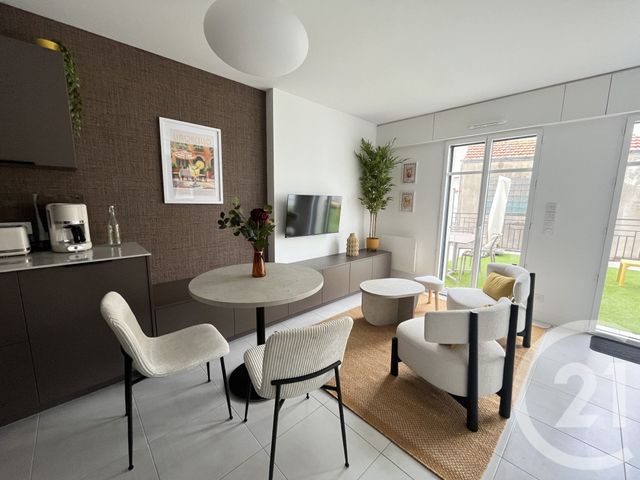 Appartement Studio à louer - 1 pièce - 34.99 m2 - CHALLANS - 85 - PAYS-DE-LOIRE - Century 21 L'Océane