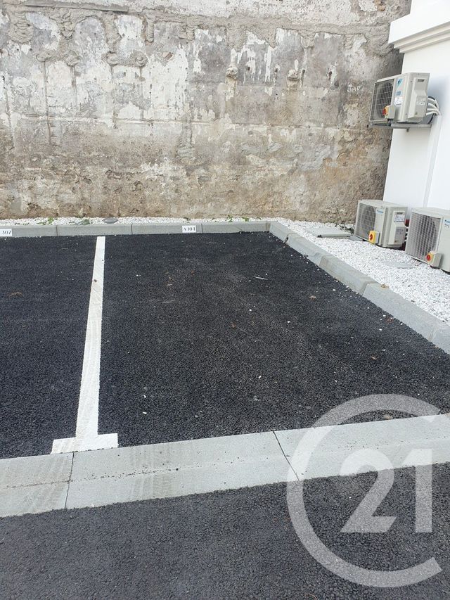 Appartement Studio à louer - 1 pièce - 34.99 m2 - CHALLANS - 85 - PAYS-DE-LOIRE - Century 21 L'Océane